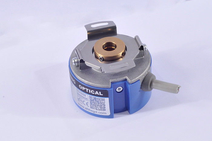 8 Wire Saving TTL UVW Hollow Shaft Incremental Encoder Sanyo Denki Servo Motor
